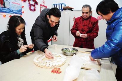 外地人在青島:獨(dú)在異鄉(xiāng)非異客 新年拒絕寂寞